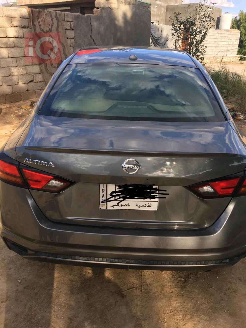 Nissan Altima